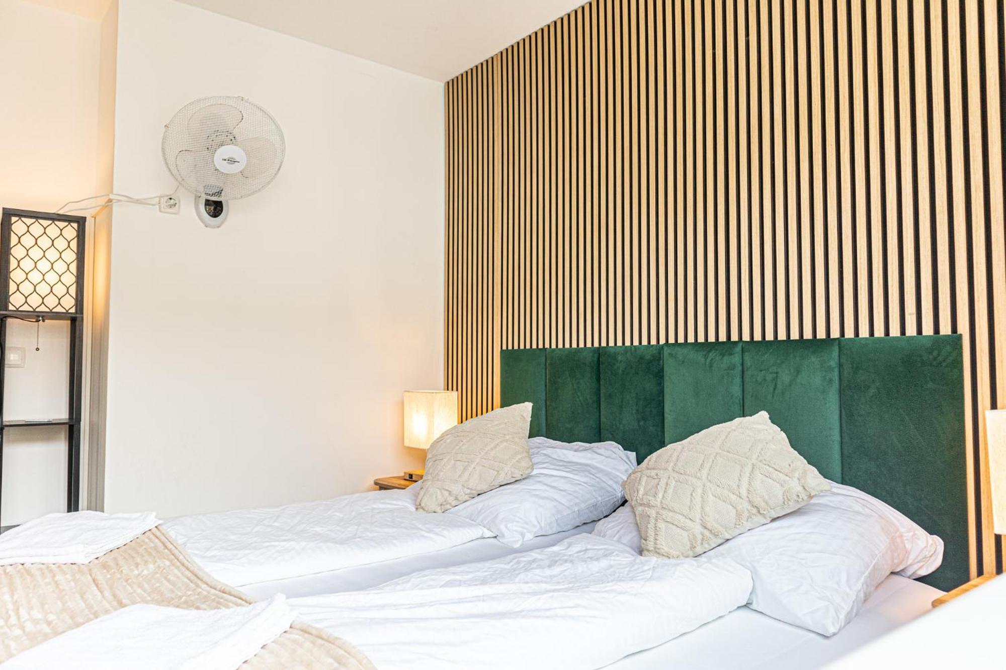 Chic 1br And 1lr With Kingbed, 9 Min To Center Via Metro Wien