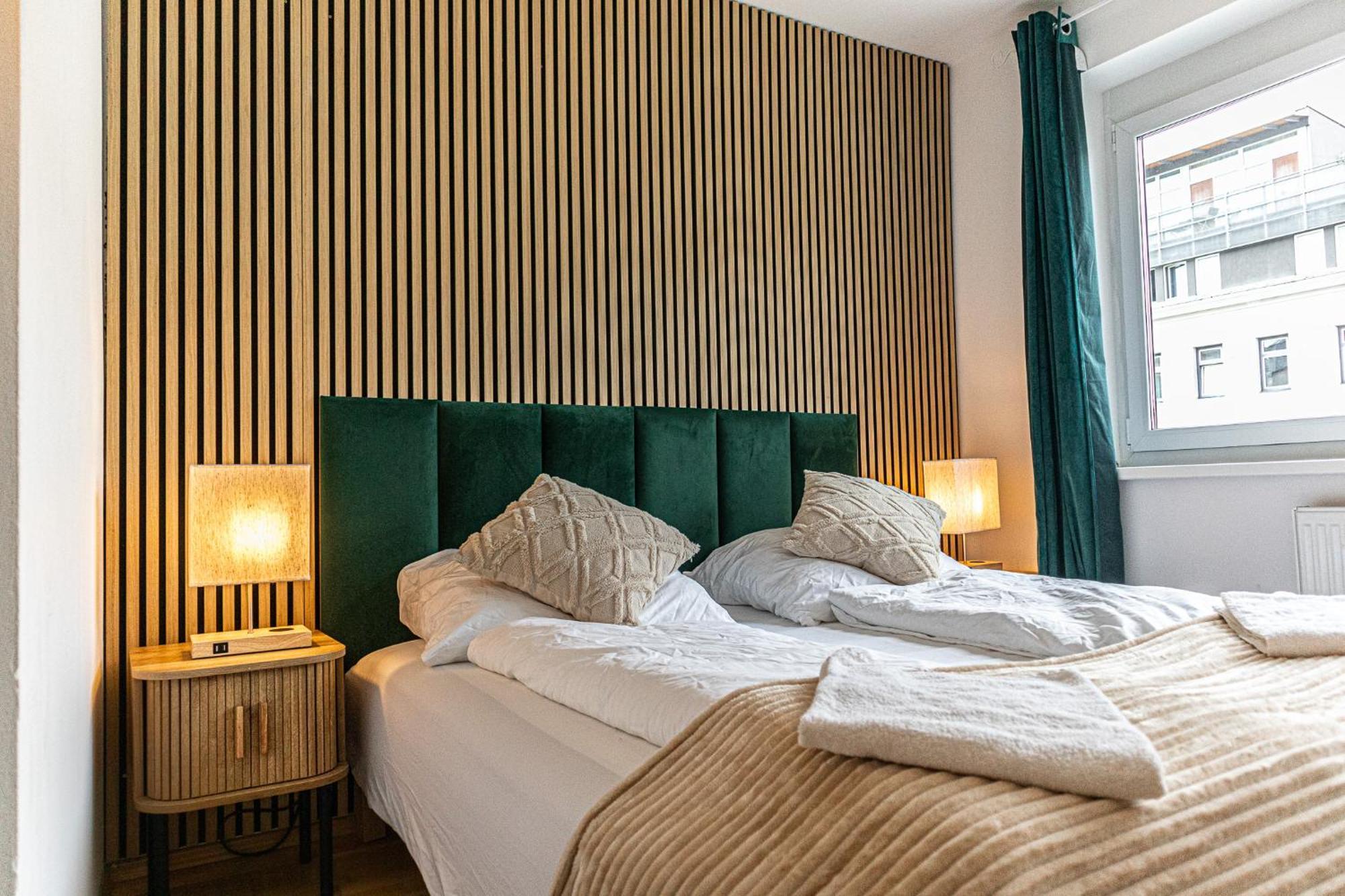 Chic 1br And 1lr With Kingbed, 9 Min To Center Via Metro Wien